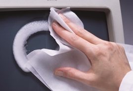 Picture of ¿Se pueden usar toallitas con alcohol isopropílico (IPA) como toallitas para pantallas?